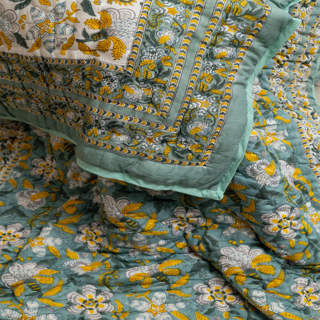 Soft Spring Garden Quilt