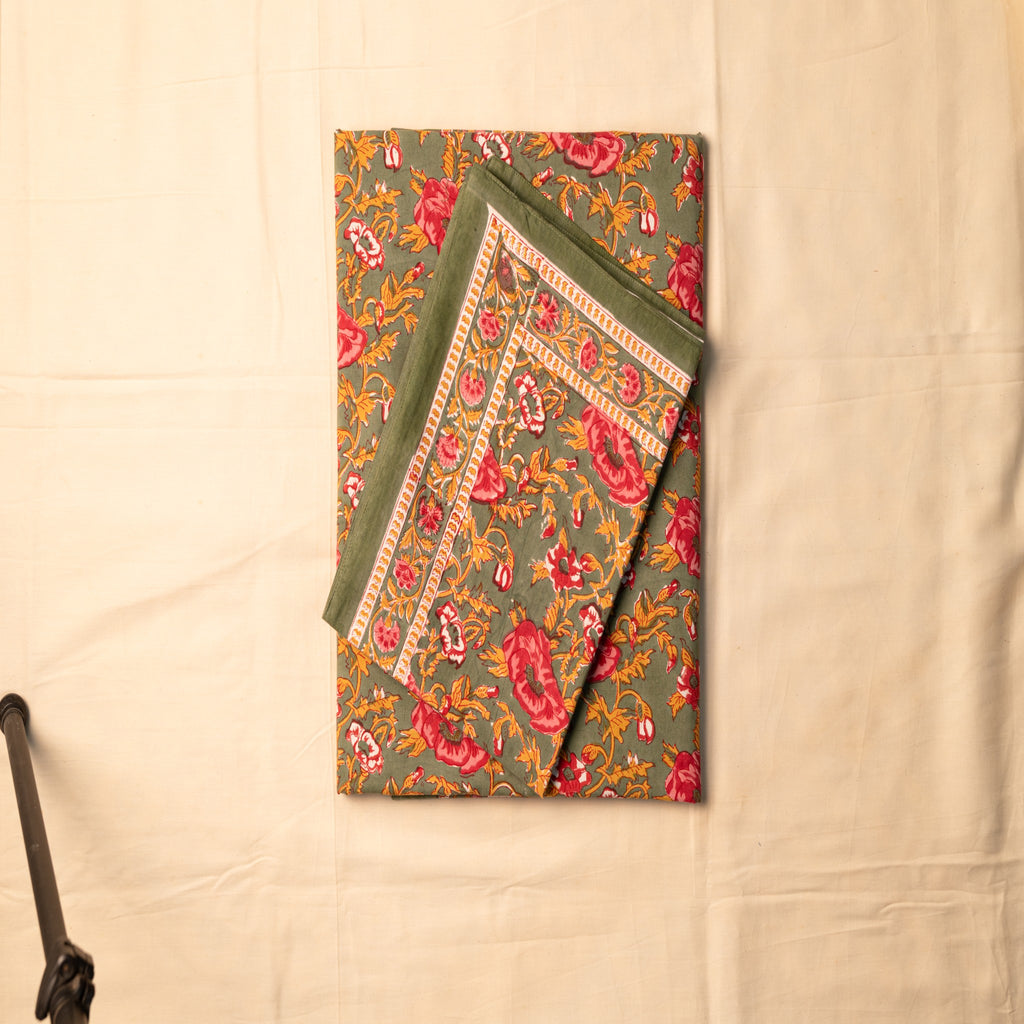 Vintage Rose Meadow Bedsheet Set